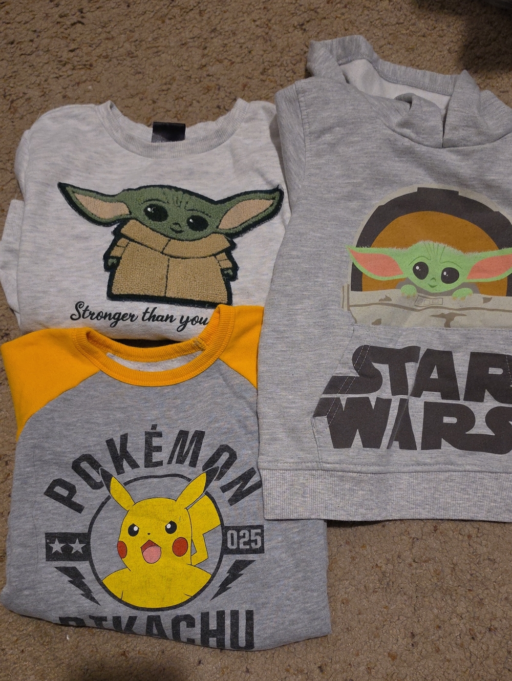 Star Wars/ Pikachu Light Sweatshirts